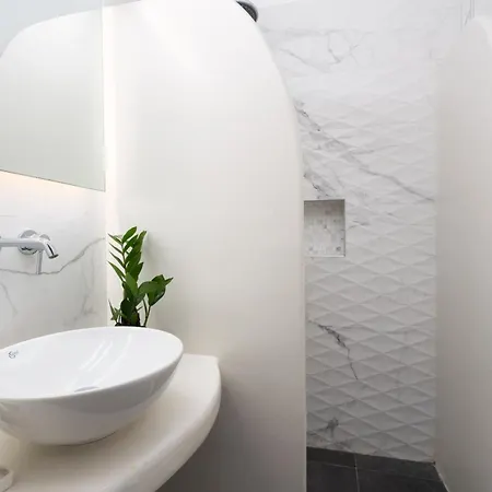 Proteas 3* Kamari (Santorini)